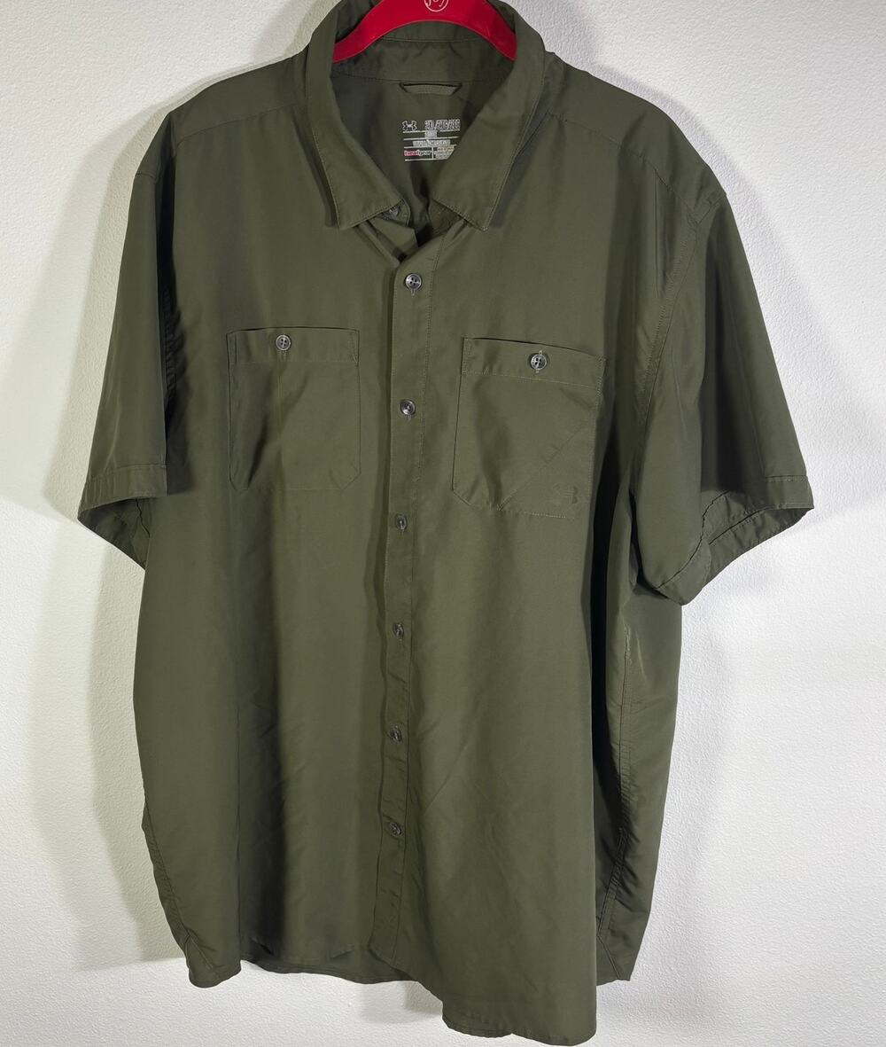 Under Armour HeatGear Mens 2XL Olive Green Short Sleeve Button Up Shirt Loose